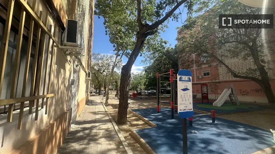 Exterior view of Flat for rent in Godella  with Air Conditioner, Heating and Furnished