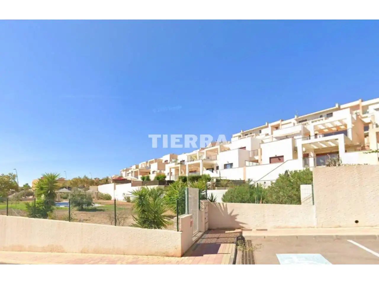 Vista exterior de Pis en venda en Cartagena amb Terrassa, Balcó i Piscina comunitària