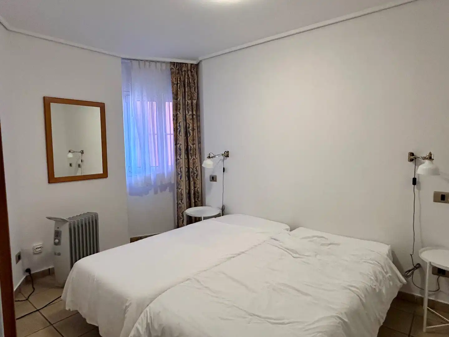 Schlafzimmer von Wohnungen zur Miete in Santa Brígida mit Möbliert, Ofen und Balkon