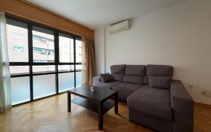 Living room of Flat for sale in Guadalajara Capital  with Air Conditioner, Heating and Storage room