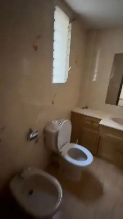 Bany de Pis en venda en Valencia