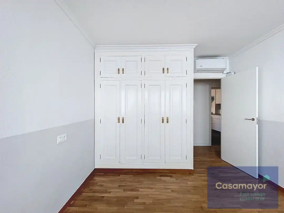 Habitación de Piso de alquiler en Alicante / Alacant con Aire acondicionado y Calefacción