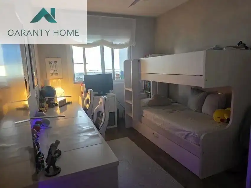 Habitación de Piso de alquiler en Fuengirola con Aire acondicionado, Jardín privado y Terraza