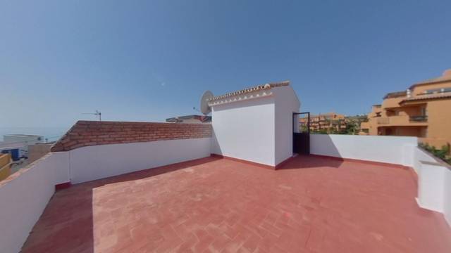 Casa-chalet en Venta en Puerto de la Duquesa