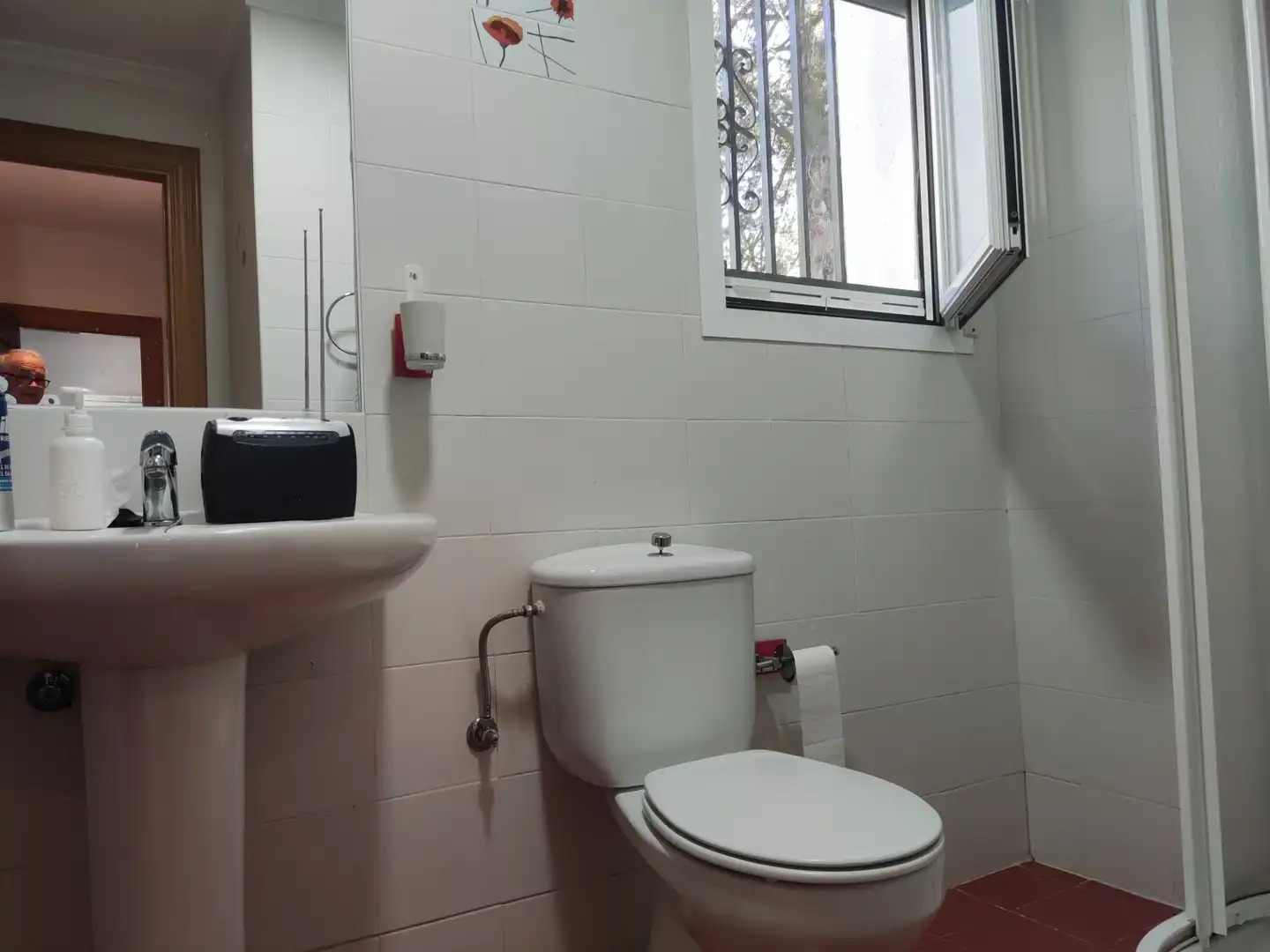 Bany de Casa o xalet en venda en Ciudad Real amb Aire condicionat, Calefacció i Jardí privat