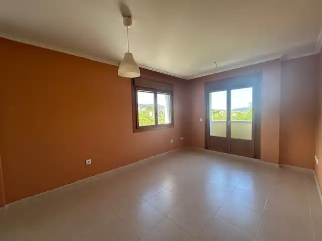 Living room of Flat for rent in Barreiros  with Heating, Parquet flooring and Terrace