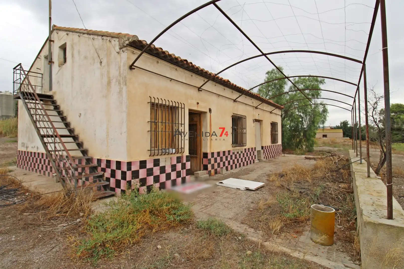 Außenansicht von Country house zum Verkauf in Lorca Ciudad