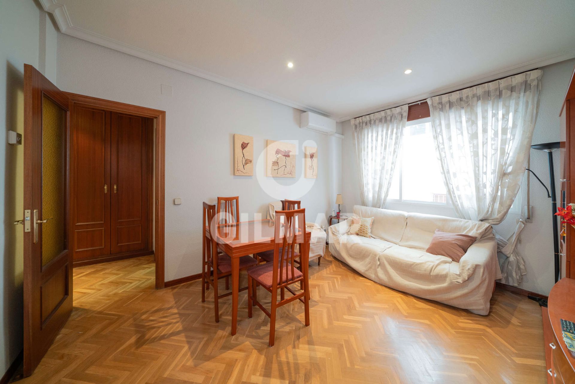 Bedroom of Flat for sale in  Madrid Capital  with Air Conditioner, Heating and Furnished