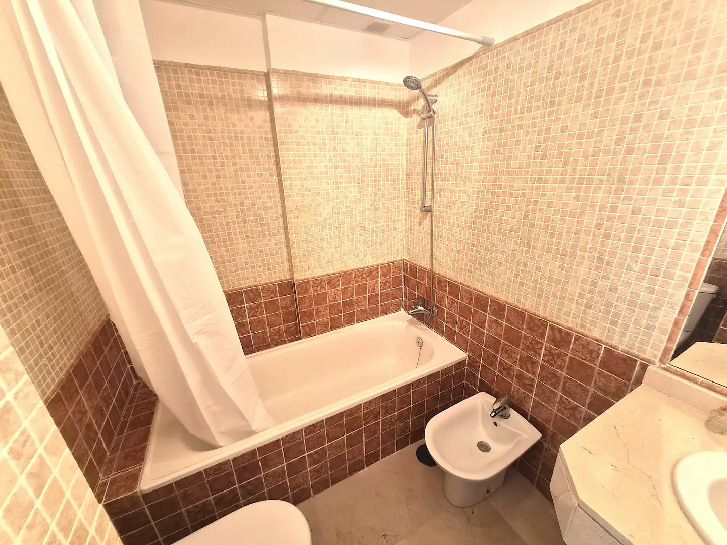 Home with pool for sale in La Duquesa, imagen 13