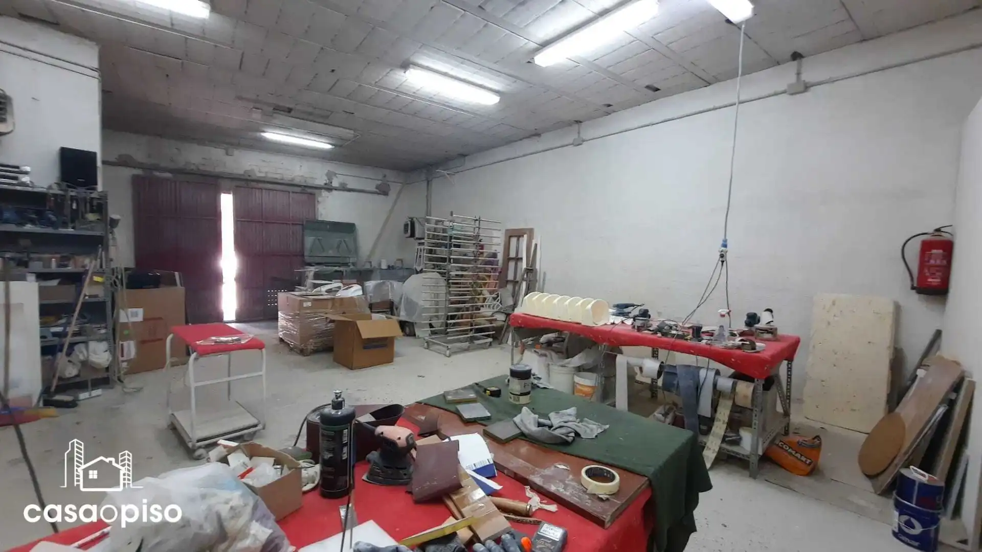 Nau industrial en venda en Terrassa
