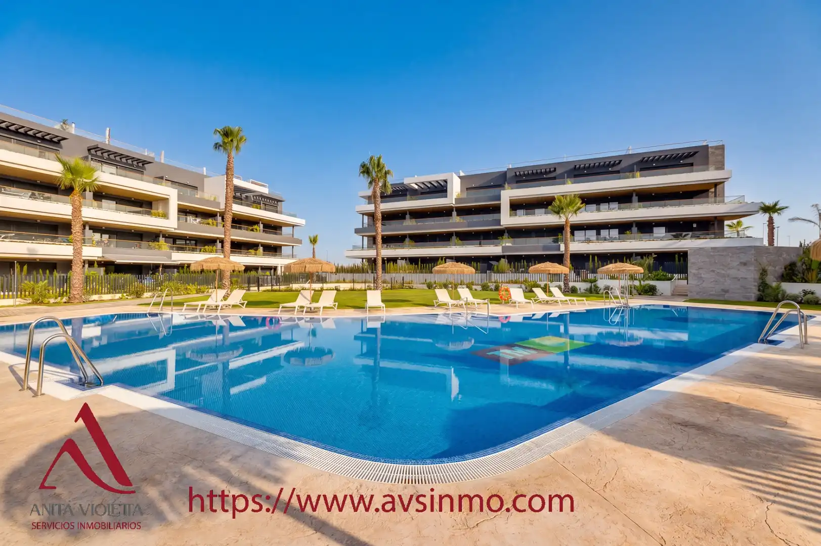Swimming pool of Apartments for rent in Torrevieja  with Air Conditioner, Heating and Terrace