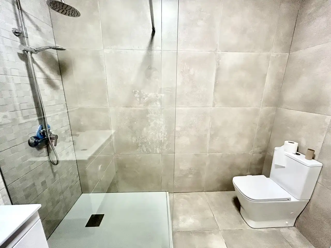 Bany de Casa o xalet en venda en Rojales amb Calefacció, Jardí privat i Terrassa