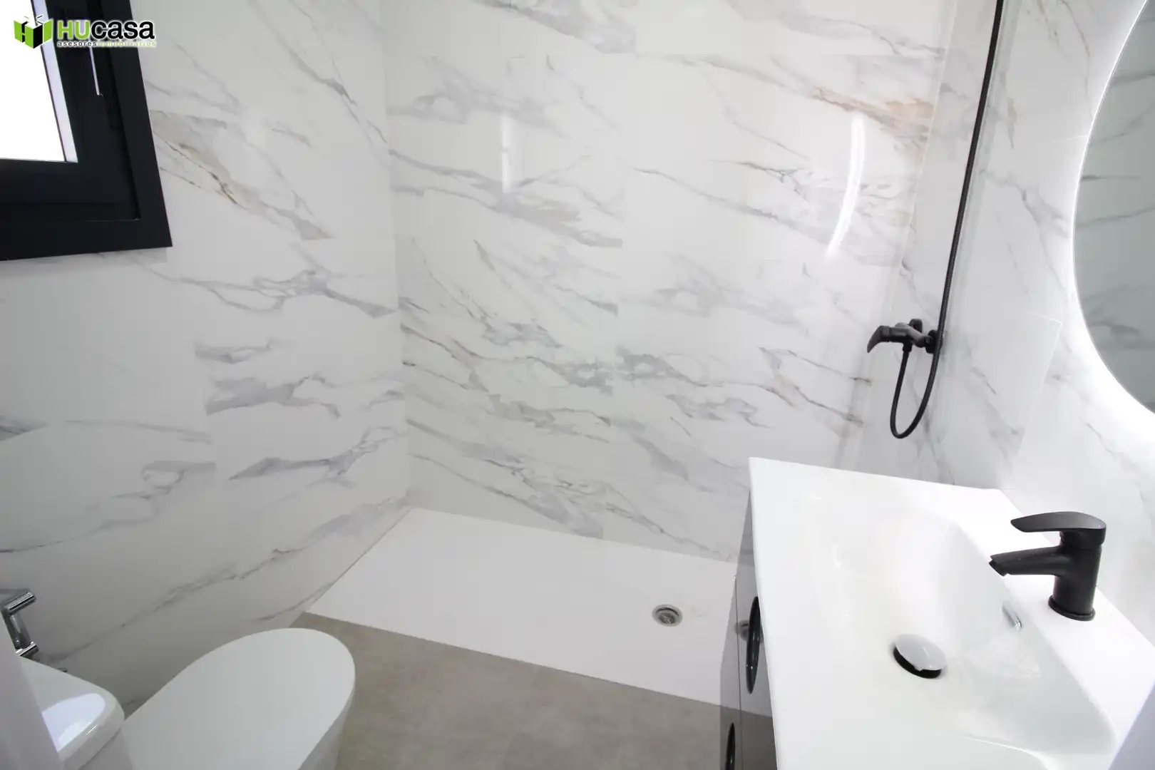 Casa adosada en venta en Argés