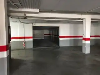 Parking avec ascenseur à vendre à Gil de Atrosillo
