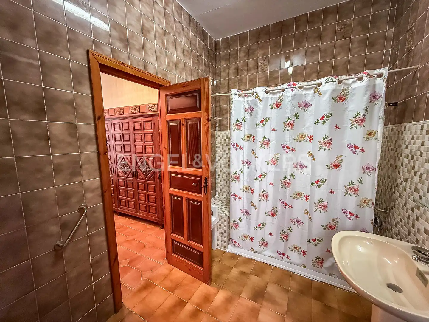 Bany de Casa adosada en venda en Puerto Real amb Calefacció