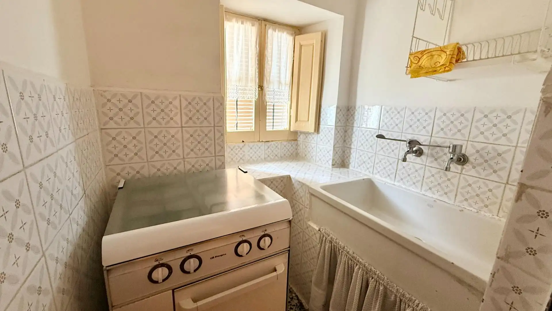 Cuina de Casa o xalet en venda en Samboal amb Jardí privat i Traster