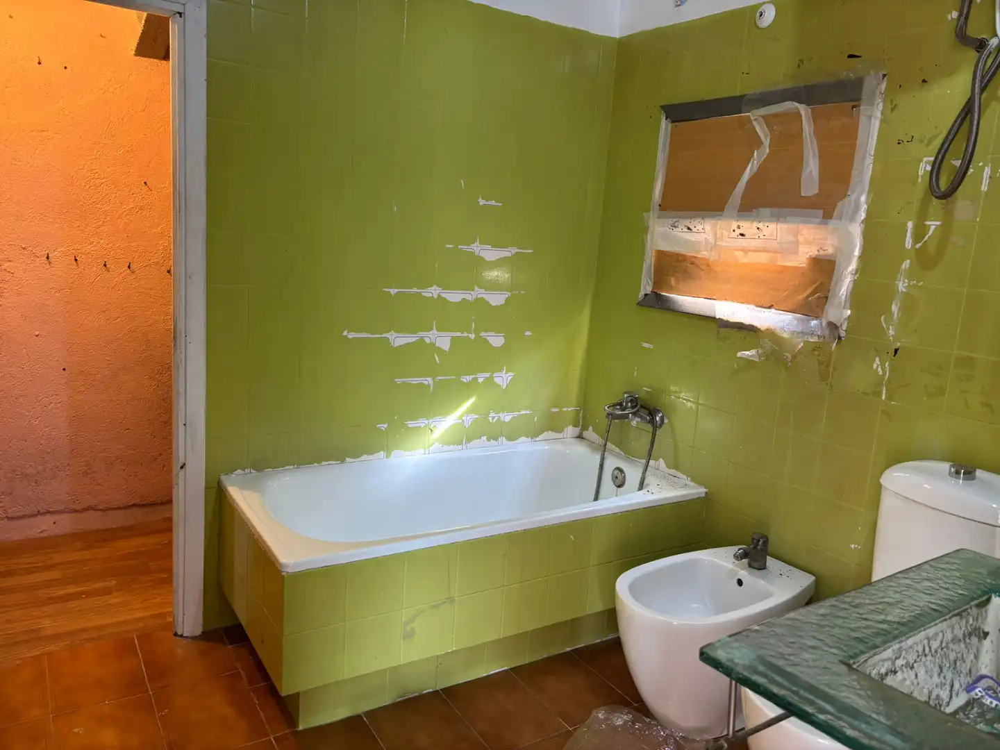 Bany de Casa o xalet en venda en El Catllar  amb Jardí privat, Piscina i Alarma