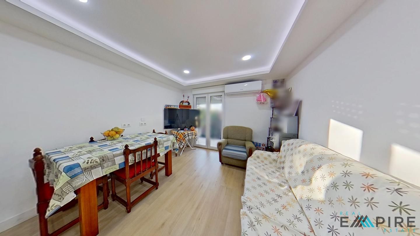 Living room of Flat for sale in  Madrid Capital  with Air Conditioner