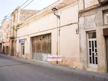 Terreny residencial en venda a Avenida PAU CASALS DE 103