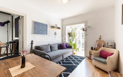Living room of Apartment for sale in  Barcelona Capital  with Air Conditioner, Heating and Balcony