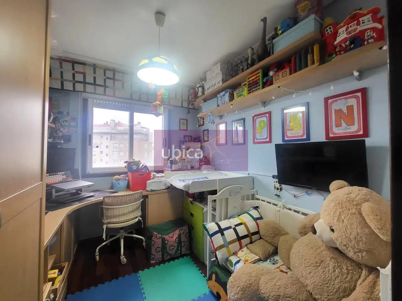 Habitación de Piso en venta en Vigo  con Calefacción, Parquet y Trastero