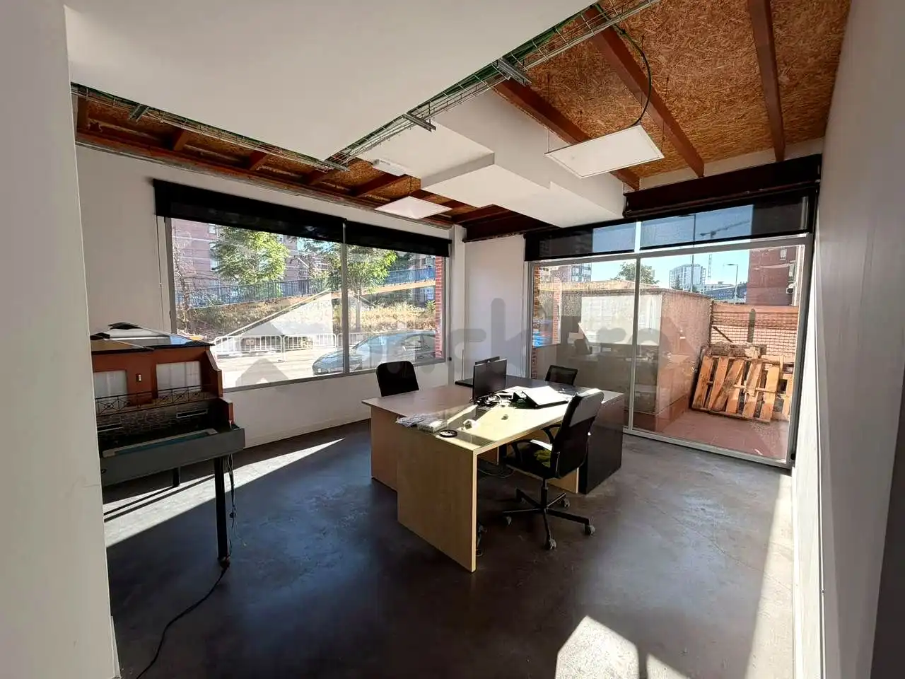 Büro zur Miete in Madrid mit Klimaanlage und Heizung