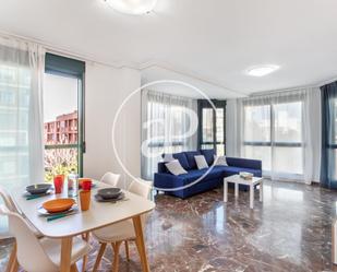 Exterior view of Flat to rent in Torrent  with Air Conditioner, Heating and Furnished