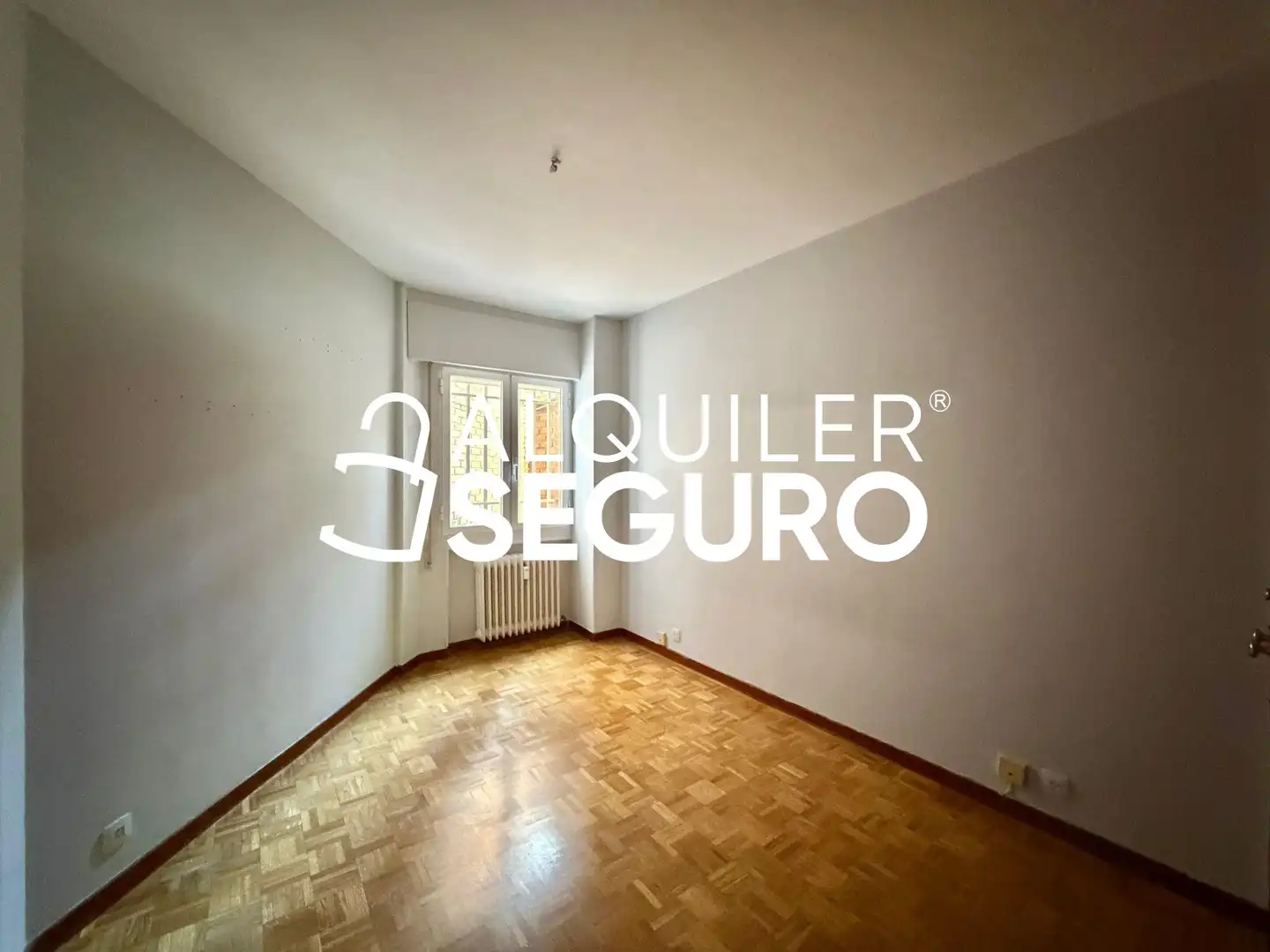 Bedroom of Flat for rent in Majadahonda  with Air Conditioner, Heating and Storage room