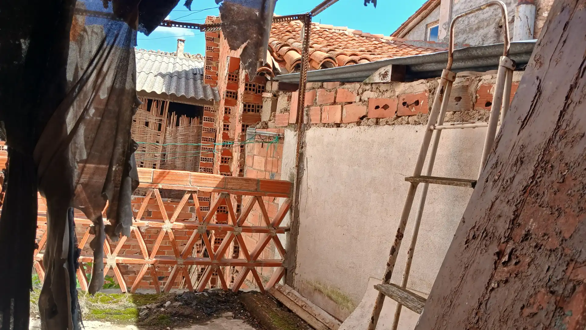 Exterior view of Detached homes for sale in La Codoñera