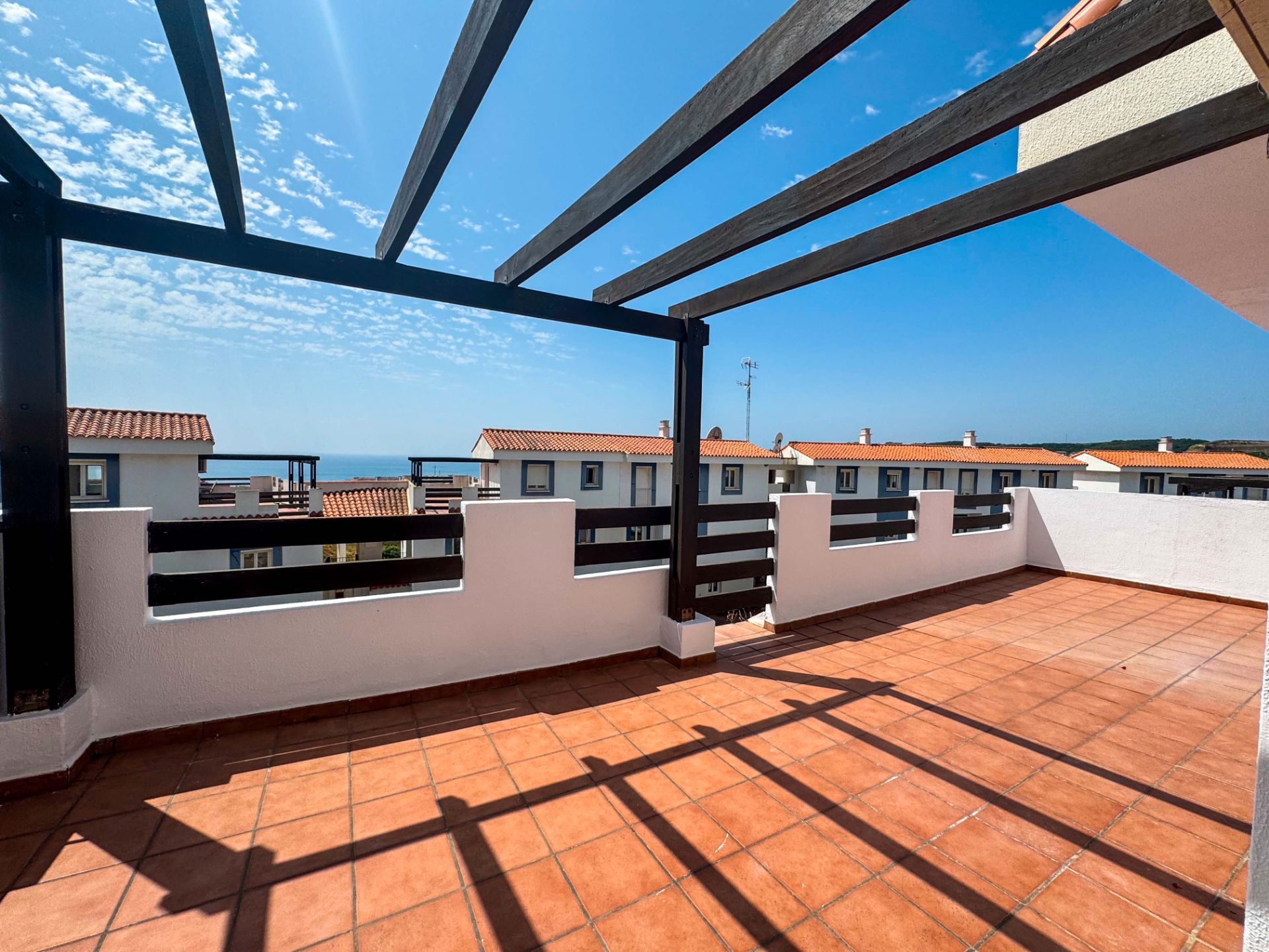 Terrassa de Apartament en venda en Manilva amb Terrassa i Piscina comunitària