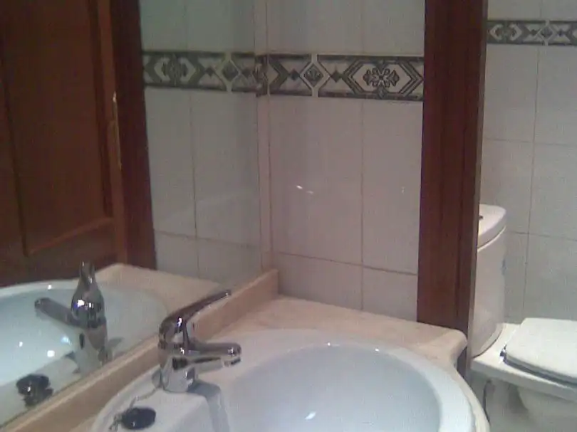 Bany de Local de lloguer en Pinto amb Aire condicionat, Calefacció i Parquet