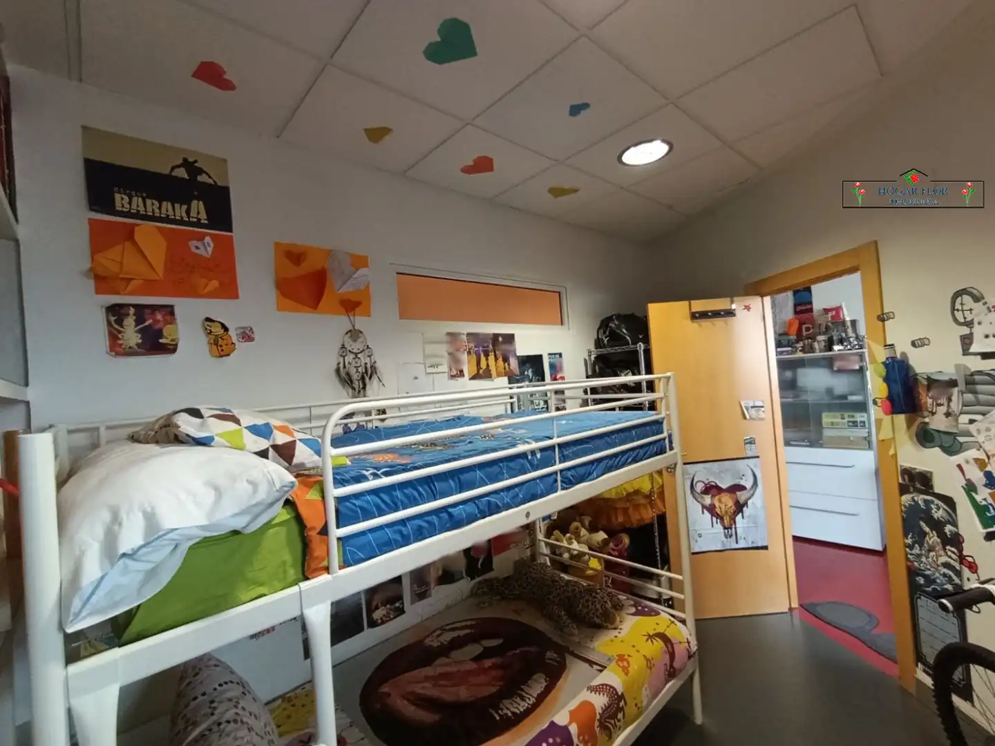 Schlafzimmer von Loft zum Verkauf in Salamanca mit Klimaanlage, Heizung und Möbliert