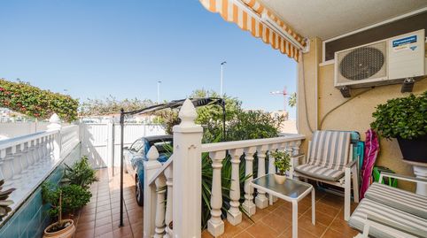 Foto 2 de Casa adosada en venda a Zona Carrefour - Urbanizaciones, Torrevieja