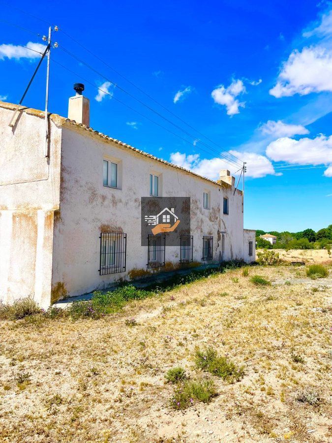 Vista exterior de Finca rústica en venda en Chirivel amb Terrassa