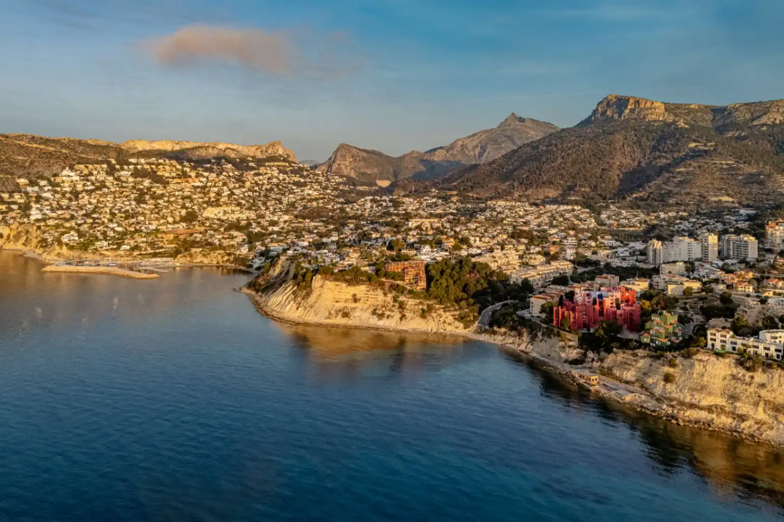 Vista exterior de Apartamento en venta en Calpe / Calp con Terraza y Amueblado