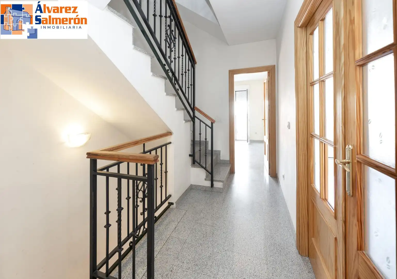Casa a schiera con terrazza in vendita a San Antón, imagen 4
