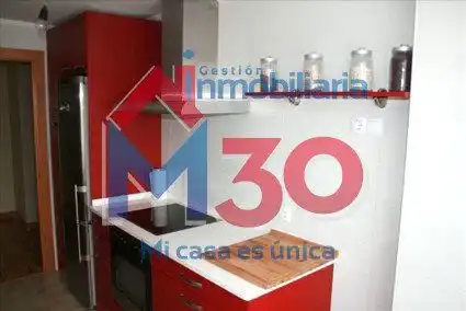Cuina de Apartament en venda en Miranda de Ebro amb Calefacció, Traster i Moblat