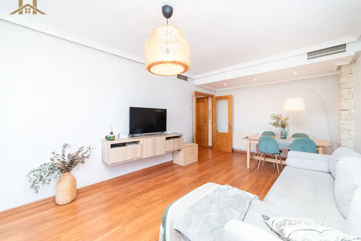 Sala d'estar de Àtic en venda en Arroyomolinos (Madrid) amb Aire condicionat, Calefacció i Terrassa