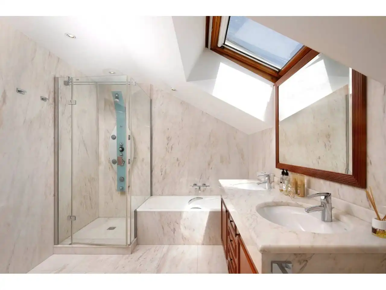 Chalet con piscina en venta en Barbastro, imagen 13