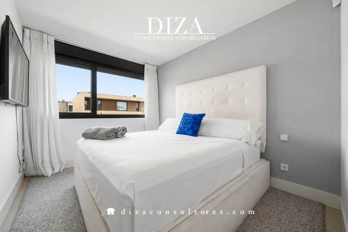 Bedroom of Houses for sale in Las Rozas de Madrid  with Air Conditioner, Heating and Private garden