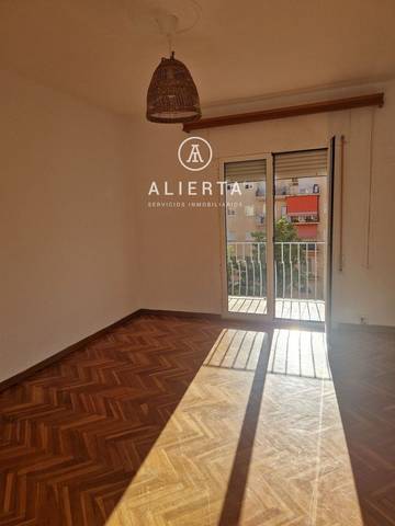 Piso en Alquiler en de Nuestra Señora de Monlora en Barrio Torrero