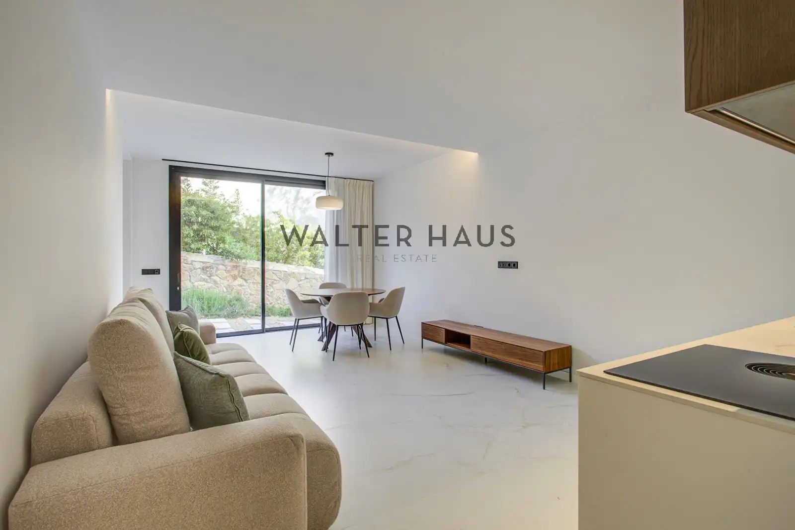 Sala de estar de Casa o chalet en venta en Sant Feliu de Guíxols con Aire acondicionado, Jardín privado y Terraza