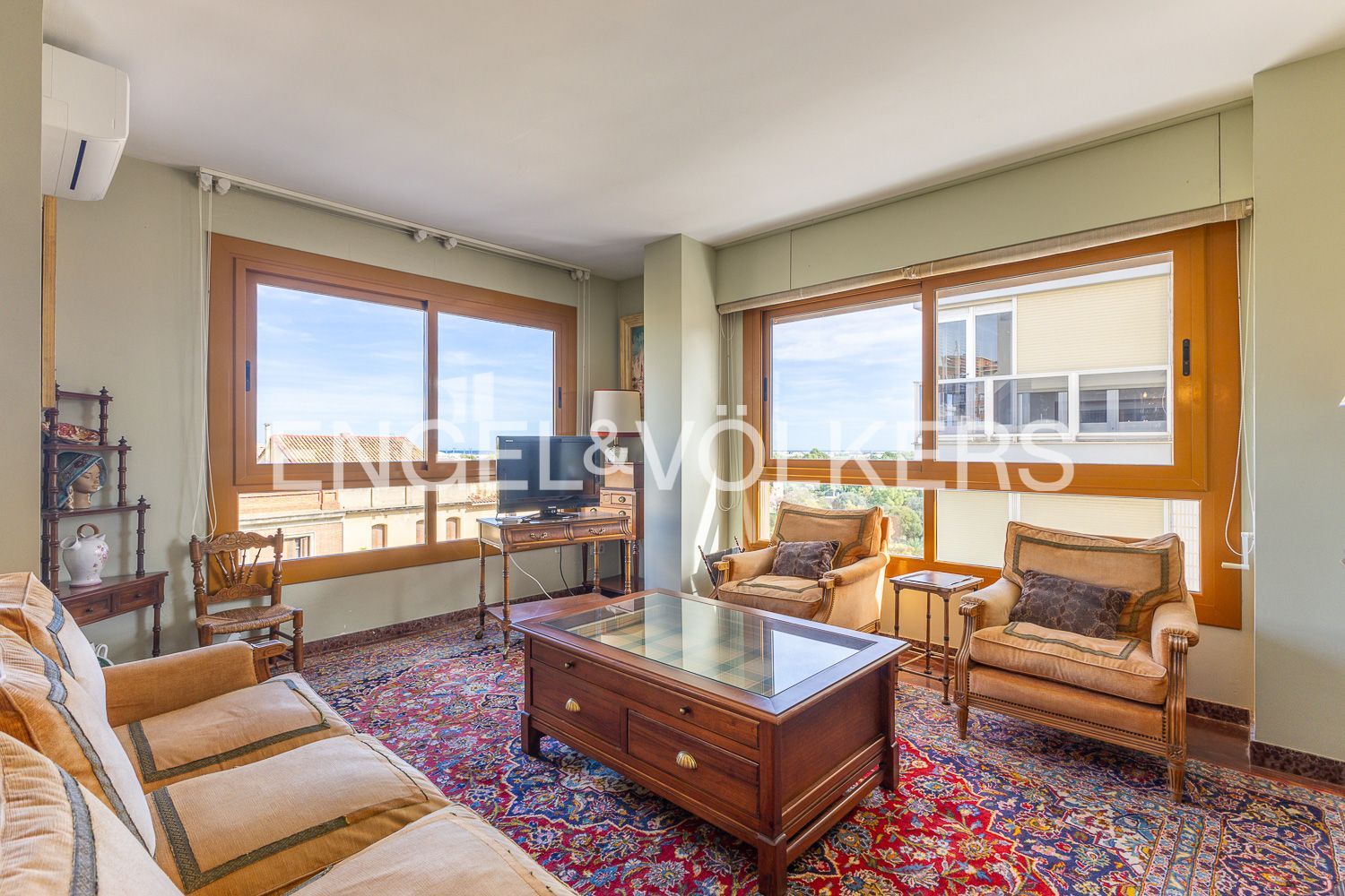 Living room of Apartment for sale in Gandia  with Heating, Storage room and Furnished