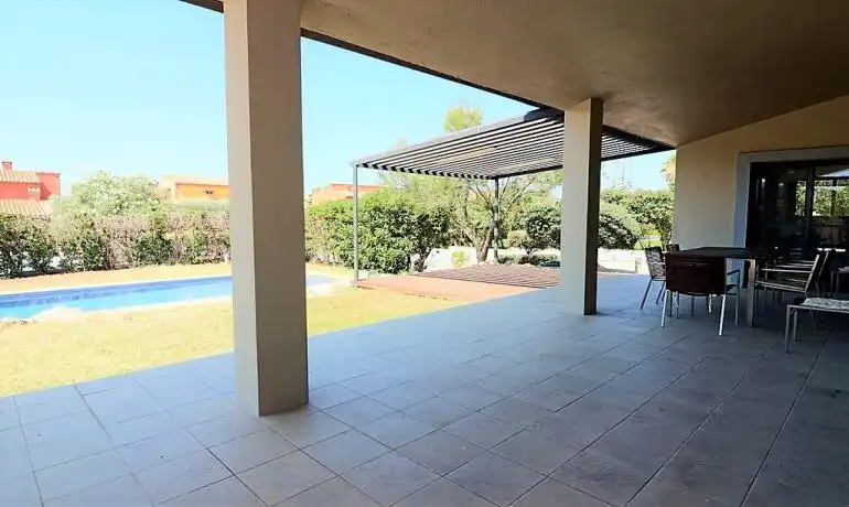 Terrassa de Casa o xalet en venda en Peralada amb Aire condicionat, Calefacció i Terrassa