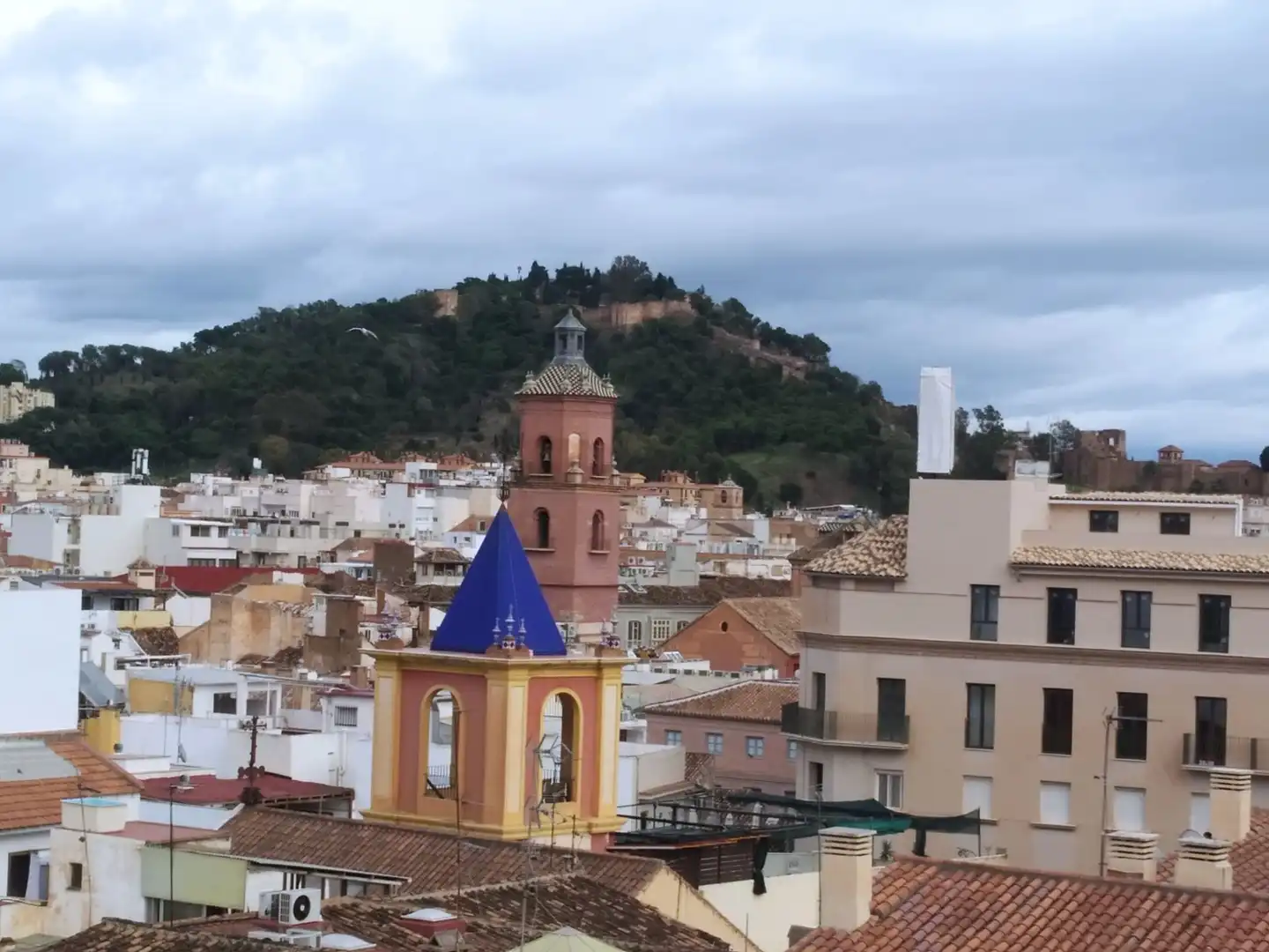 Außenansicht von Dachboden zur Miete in Málaga mit Klimaanlage, Terrasse und Möbliert