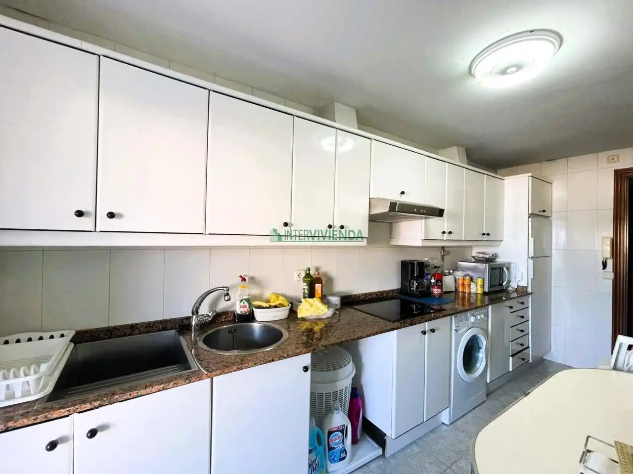 Cocina de Planta baja en venta en Nigrán con Terraza, Trastero y Balcón