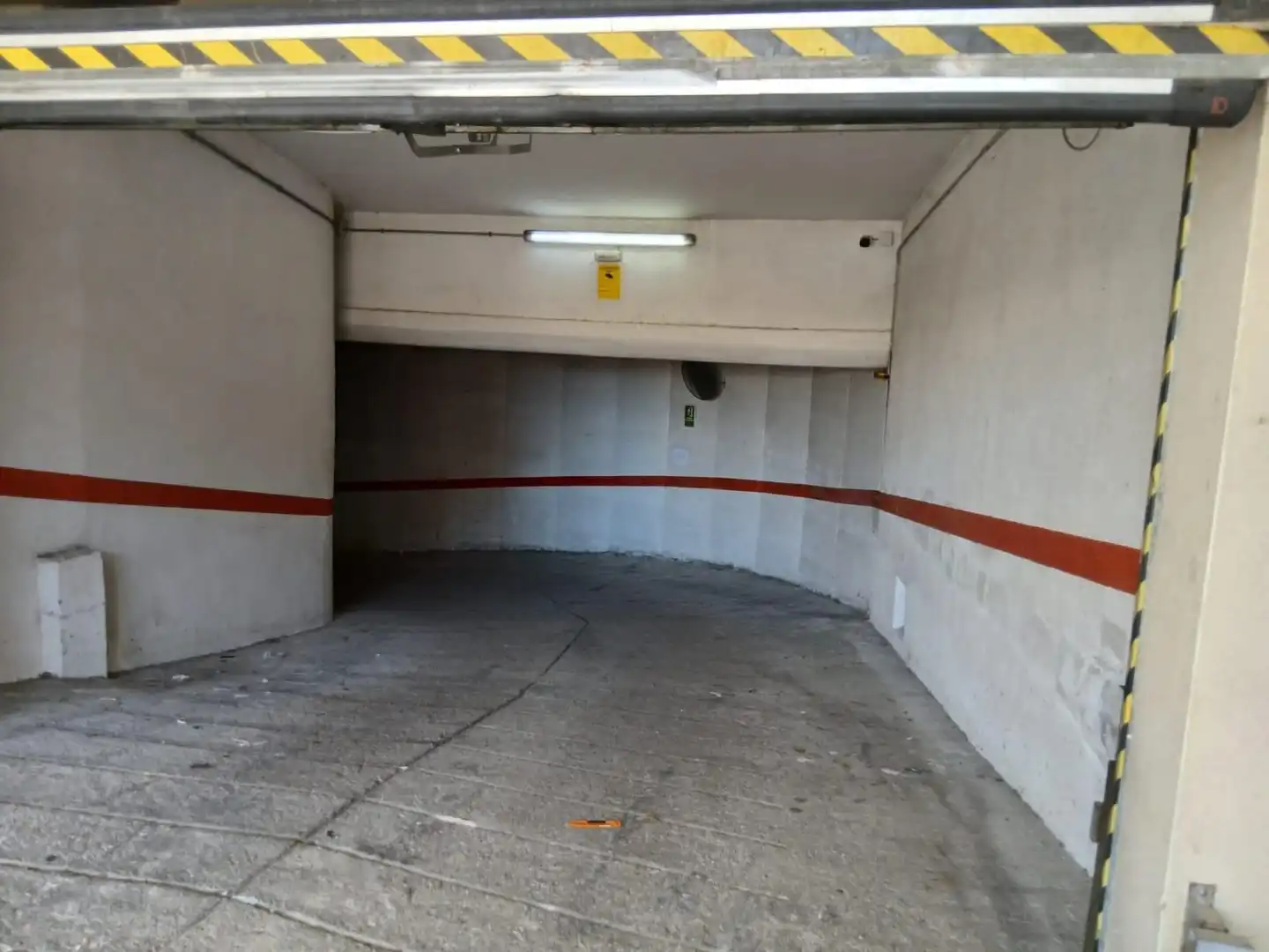Einzelparkplatz zur Miete in Avenida Avinguda Camp d'Esports