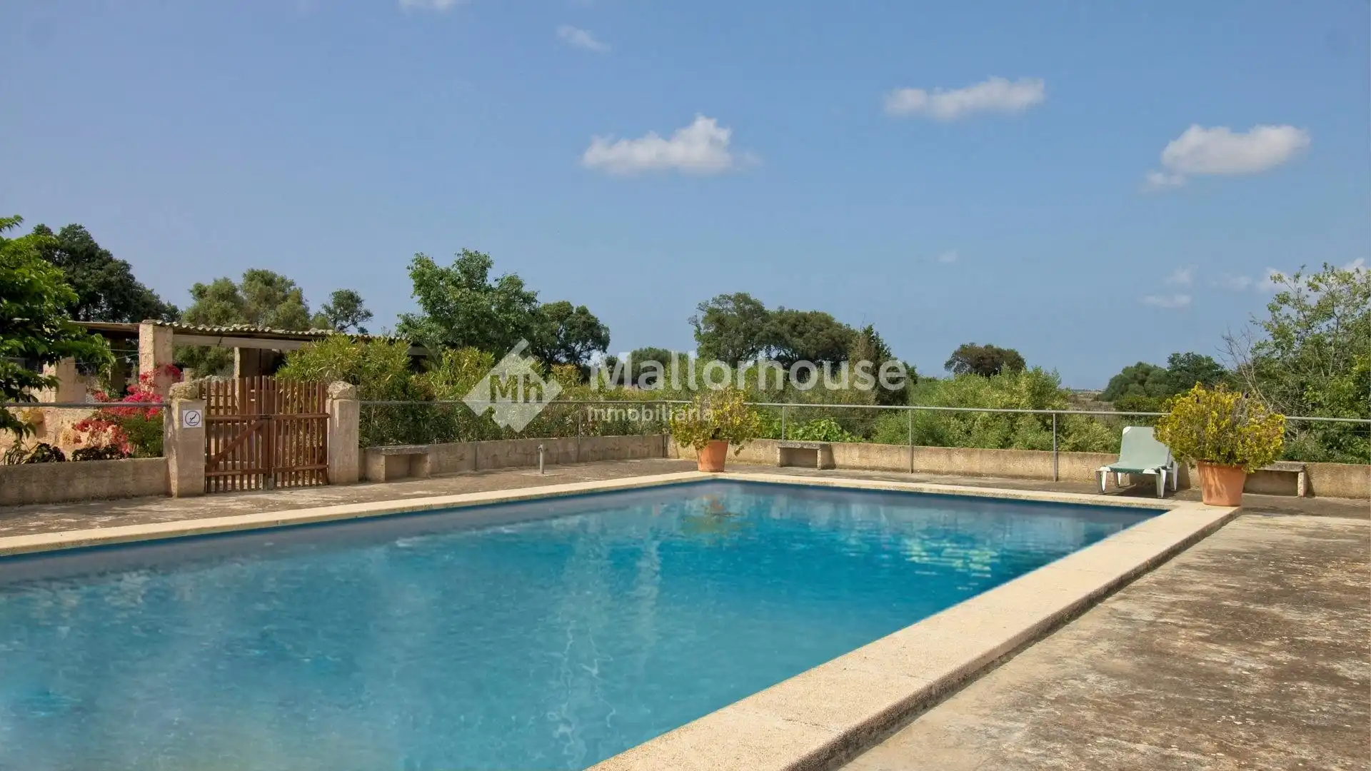 Swimming pool of Country homes for sale in Ariany  with Air Conditioner, Private garden and Terrace