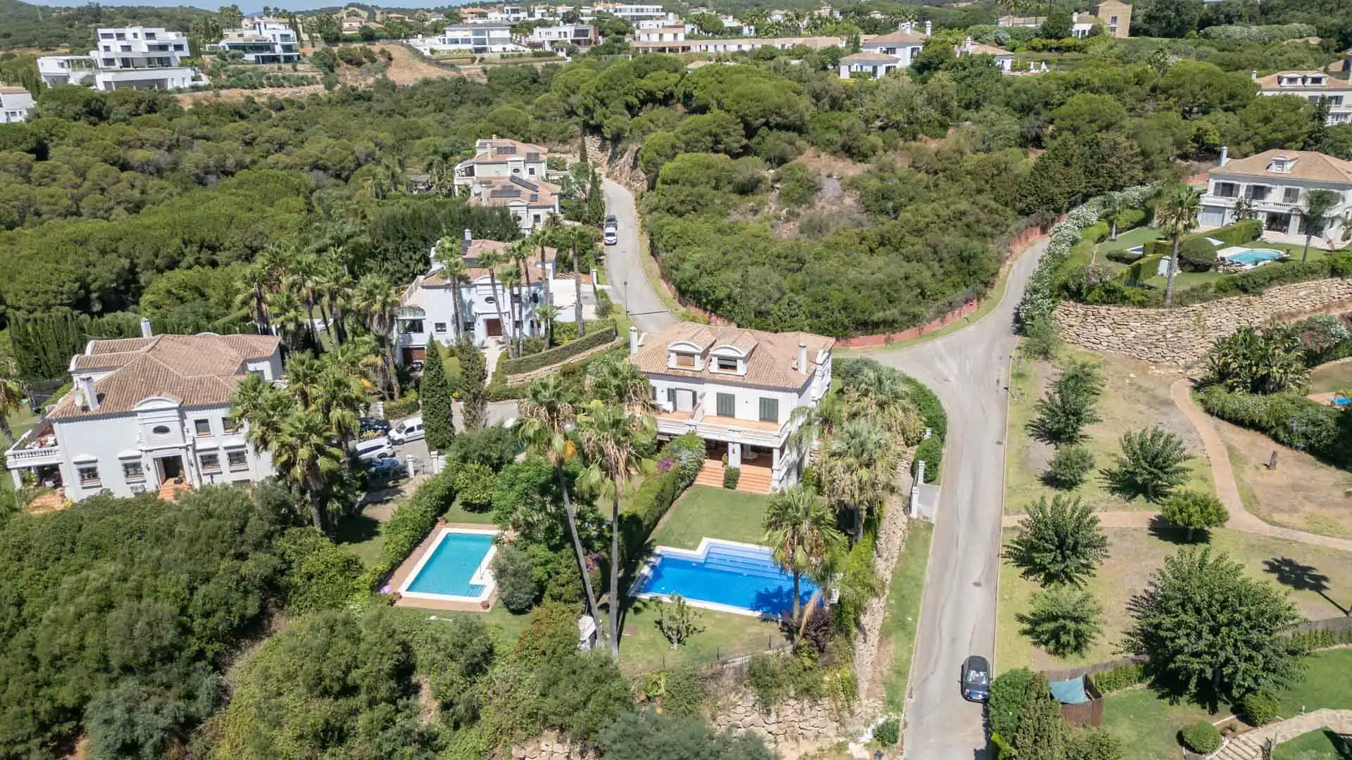 Casa aparellada amb piscina en venda a Sotogrande Alto, imagen 40