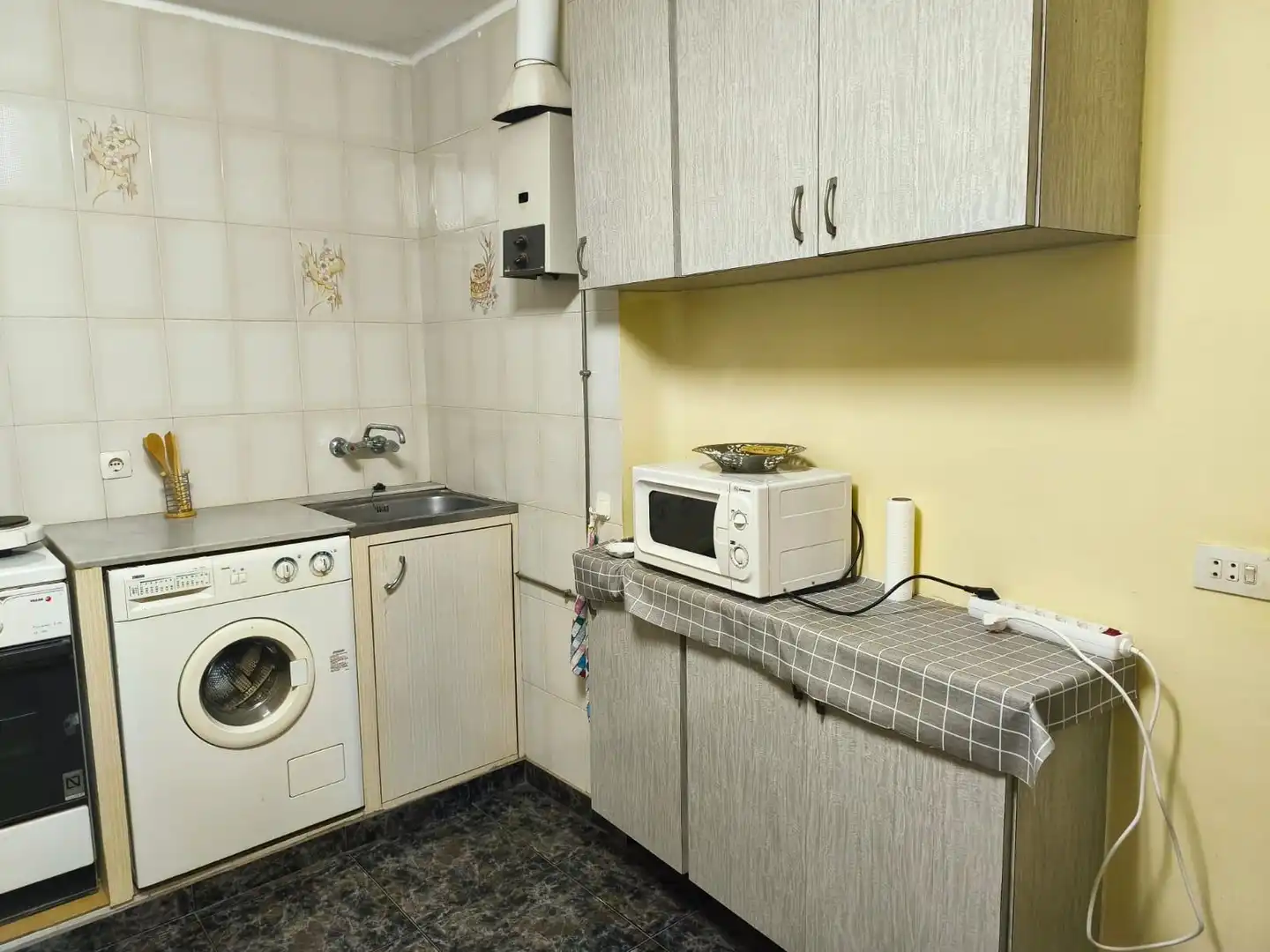 Cuina de Casa o xalet en venda en Tàrrega amb Terrassa i Balcó